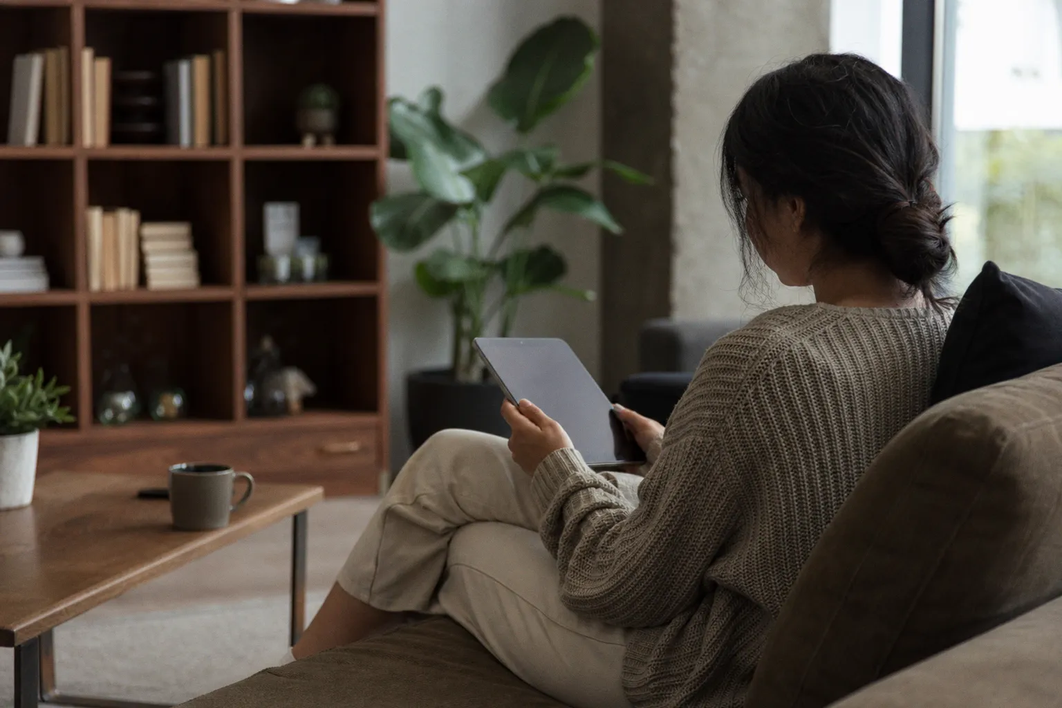 How to Navigate The New Era’s Premium Digital Subscription Model